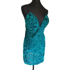 Vintage Lingerie Petra Fashions Night Gown Nightie Velvet Emerald Green Size XL